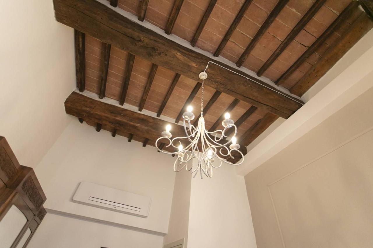 Casa Mavì- *